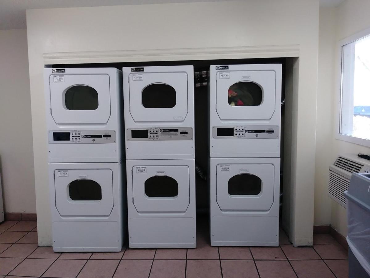 Intown Suites Extended Stay Albuquerque Nm Ngoại thất bức ảnh